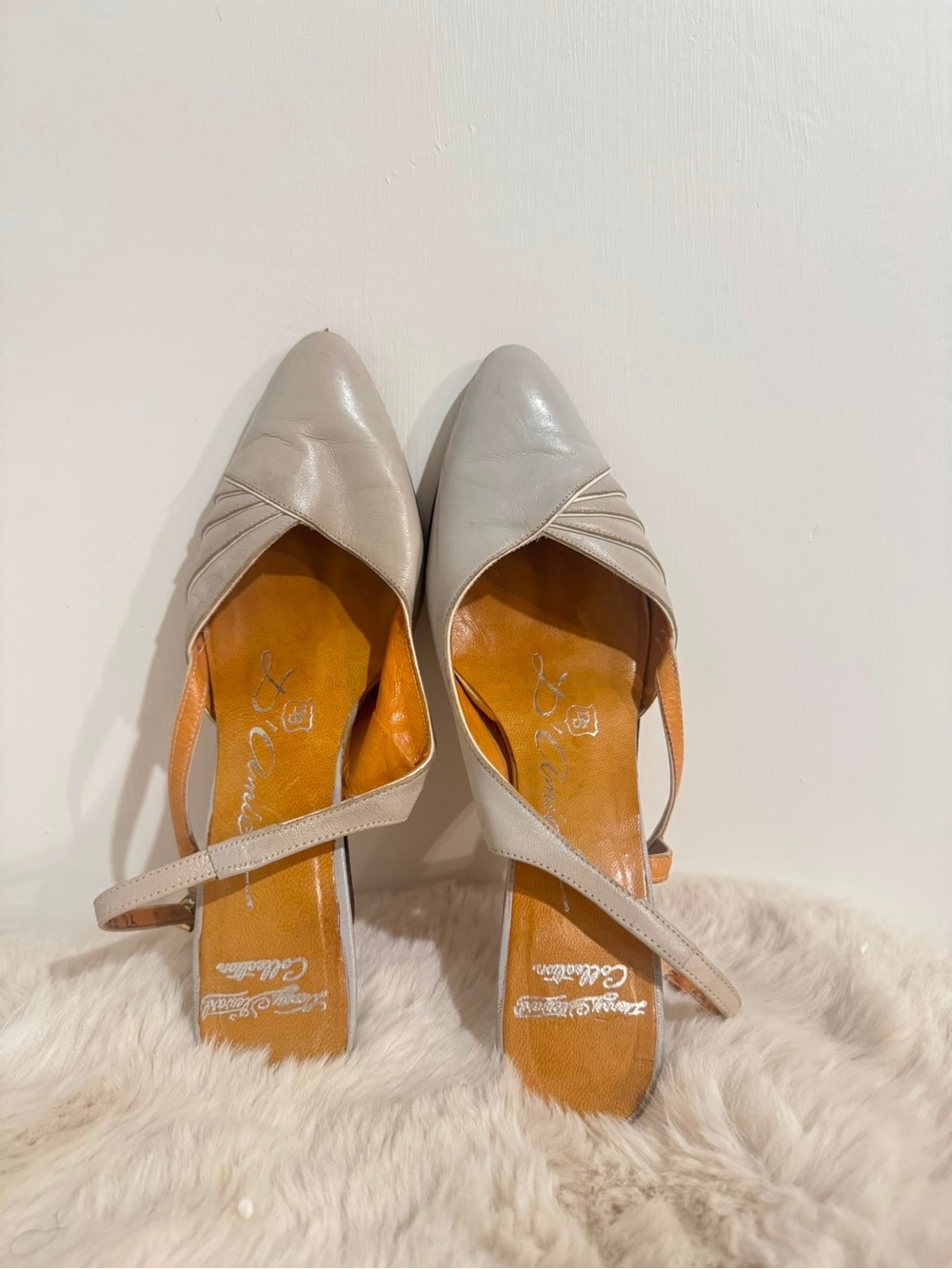 Denny Stewart light gray Heeled Pumps with Ankle Strap 80s Vintage LEATHER